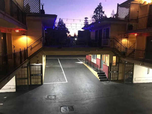 Westwind Lodge image 28